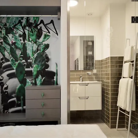 Lido Cactus Apartment *